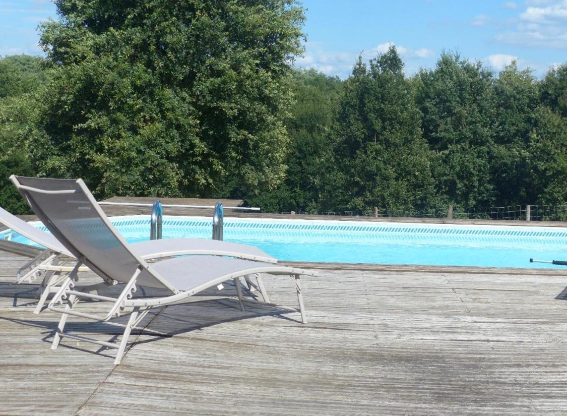 Chambres D'Hotes - Piscine - Wifi - Les Hauts D'Eleisa Meilhan-sur-Garonne Exterior photo